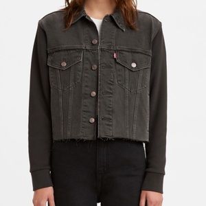 Levi’s Ex-Boyfriend Hybrid Trucker Jacket